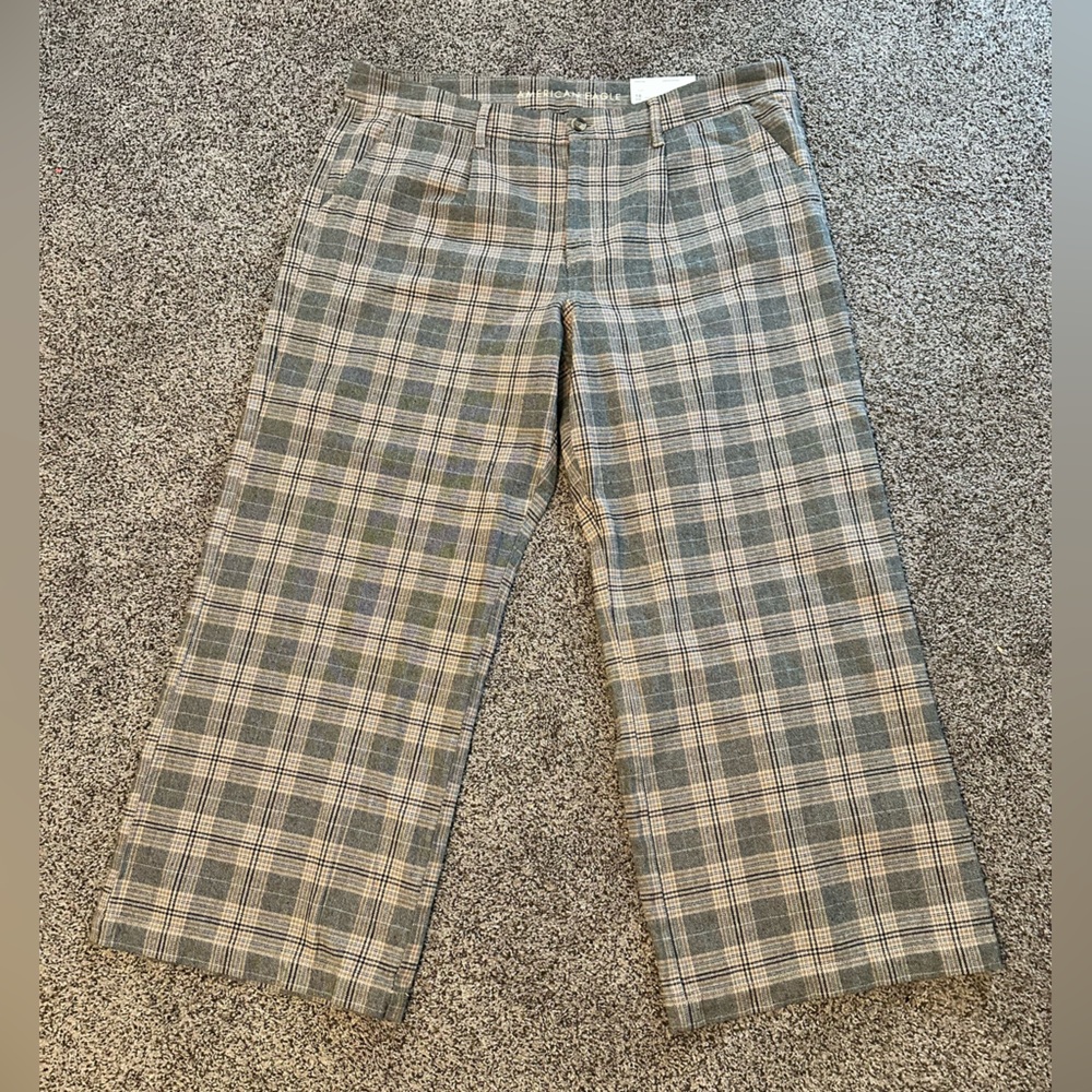 American Eagle Skater Plaid Pants